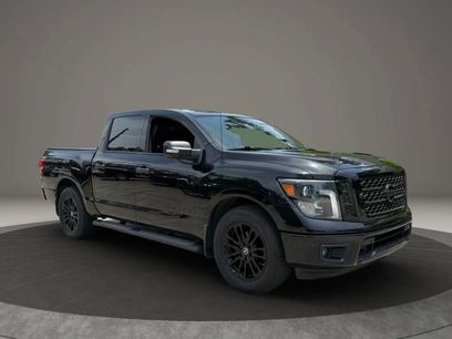 Used 2018 Nissan Titan SV w/ SV Convenience Package