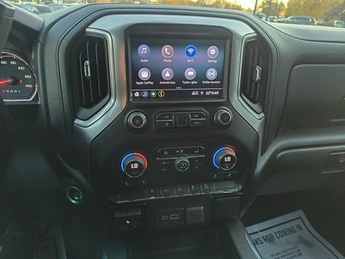 Used 2021 Chevrolet Silverado 1500 RST image 23