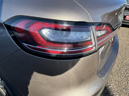 Used 2020 Lincoln Nautilus Reserve image 23