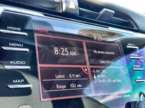 Used 2019 Toyota Camry XSE FWD image 21