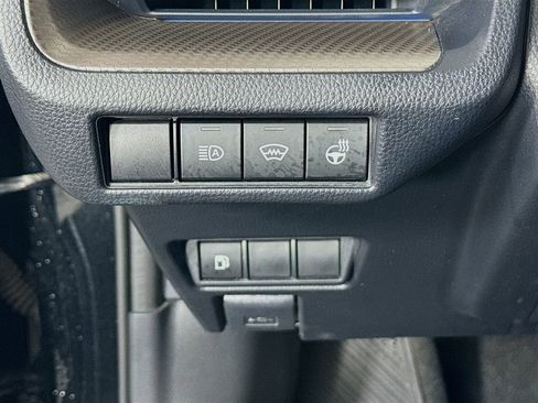 Certified 2025 Toyota Prius XLE image 12