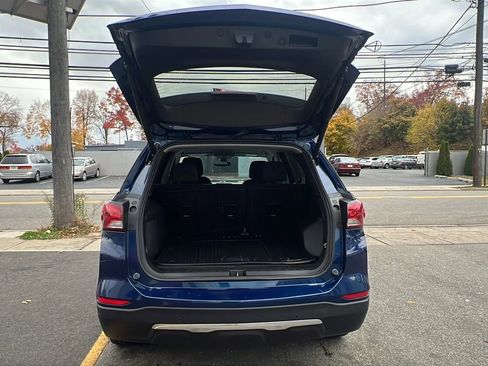 Used 2022 Chevrolet Equinox LT image 9