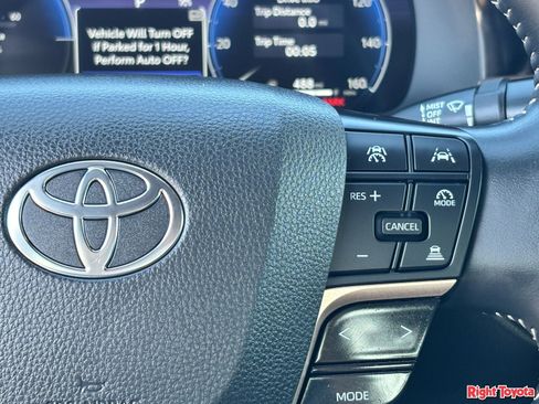 Certified 2026 Toyota Crown AWD/4WD image 23