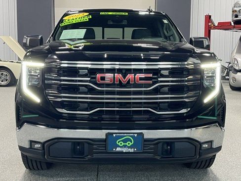 Certified 2023 GMC Sierra 1500 SLT w/ SLT Premium Package AWD/4WD image 9