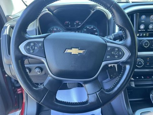 Certified 2022 Chevrolet Colorado LT w/ Safety Package AWD/4WD image 11