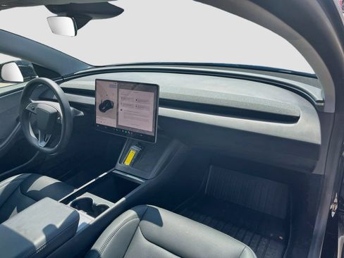 Used 2025 Tesla Model 3 Long Range RWD image 31