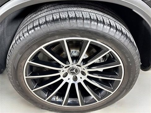 Used 2021 Mercedes-Benz GLC 300 4MATIC Coupe image 33