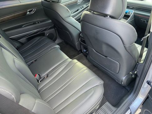 Used 2024 Genesis GV80 2.5T image 28