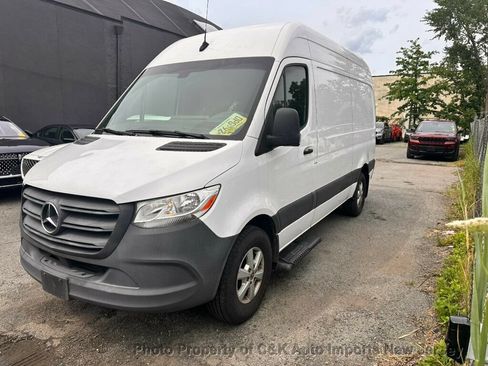 Used 2023 Mercedes-Benz Sprinter 2500 image 1