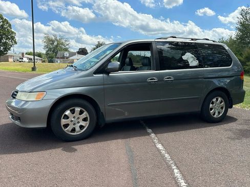 Used 2002 Honda Odyssey EX image 2