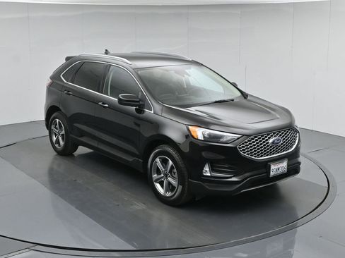 Certified 2023 Ford Edge SEL w/ Convenience Package AWD/4WD image 41