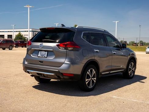 Used 2017 Nissan Rogue SL w/ SL Premium Package AWD/4WD image 7