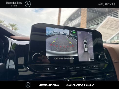 Used 2023 Nissan Pathfinder Platinum w/ Cargo Package image 26