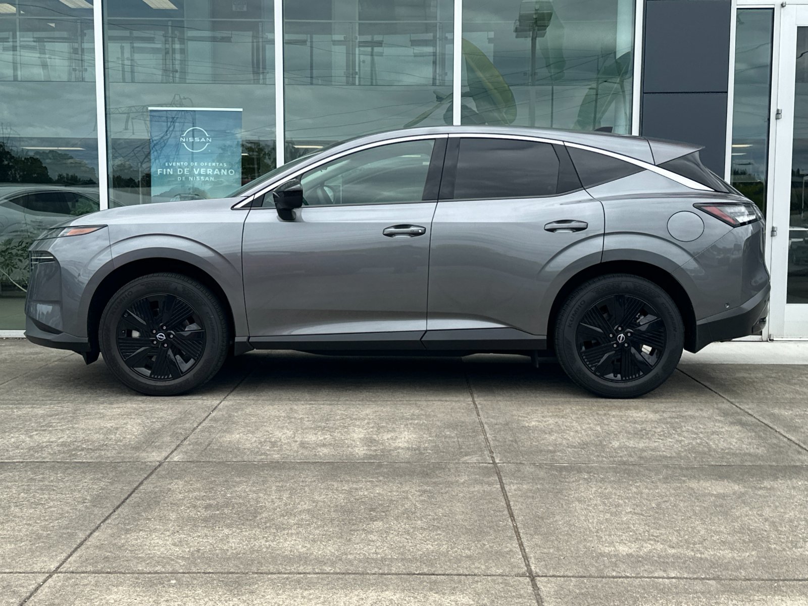 Certified 2025 Nissan Murano SV AWD/4WD image 7
