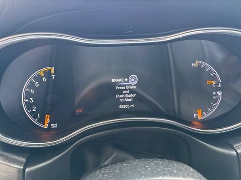 Used 2018 Jeep Grand Cherokee Limited w/ Trailer Tow Group IV AWD/4WD image 16