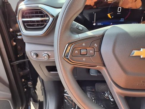 Used 2025 Chevrolet TrailBlazer LT image 11