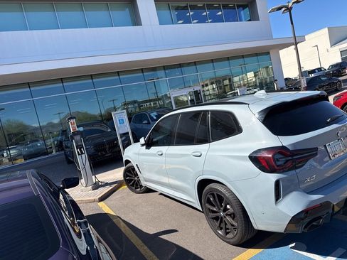 Certified 2024 BMW X3 xDrive30i w/ M Sport Package image 6