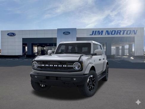 New 2026 Ford Bronco Outer Banks AWD/4WD image 3