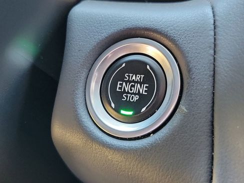 Used 2023 Chevrolet Tahoe LT image 27