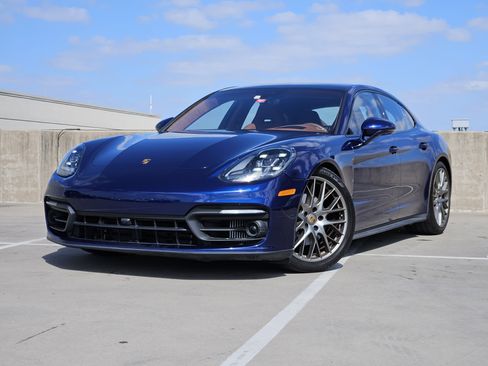 Certified 2023 Porsche Panamera 4 Platinum Edition image 1