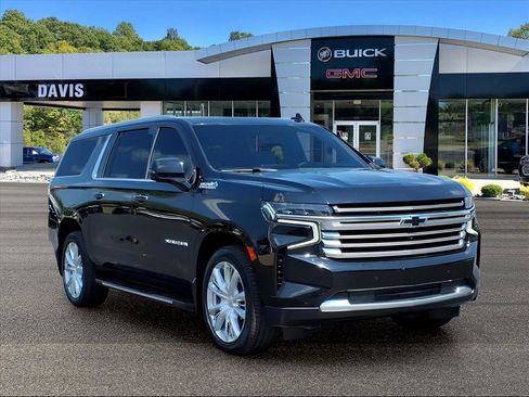 Used 2021 Chevrolet Suburban High Country AWD/4WD image 1