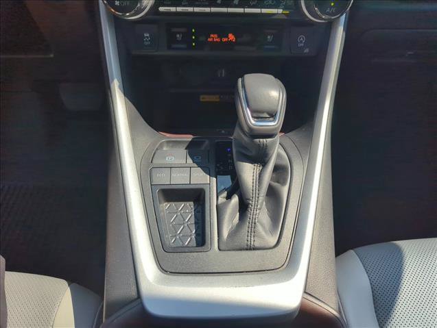 Certified 2024 Toyota RAV4 Limited w/ Advanced Technology Package FWD image 16