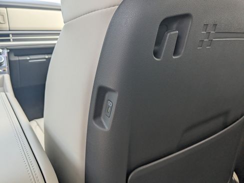 New 2027 Hyundai Santa Fe SEL FWD image 13
