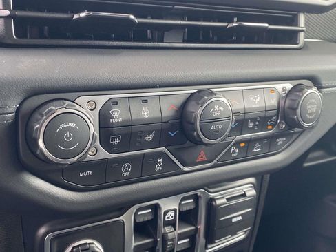 New 2026 Jeep Gladiator Rubicon AWD/4WD image 46