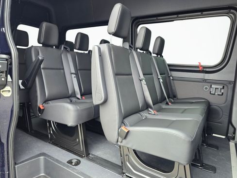 New 2026 Mercedes-Benz Sprinter 2500 image 22