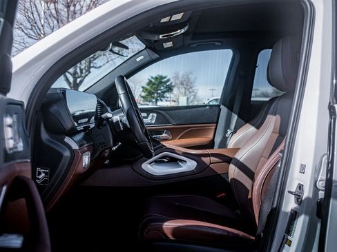 Used 2024 Mercedes-Benz GLE 350 4MATIC image 12