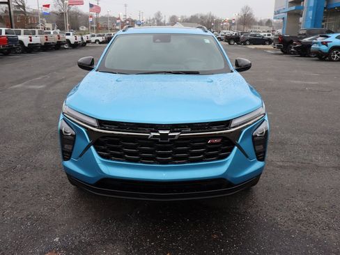New 2026 Chevrolet Trax RS w/ Sunroof Package image 26