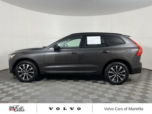 Certified 2025 Volvo XC60 B5 Core w/ Climate Package image 6