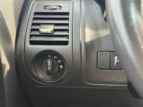 Used 2018 Ford Flex SE image 14