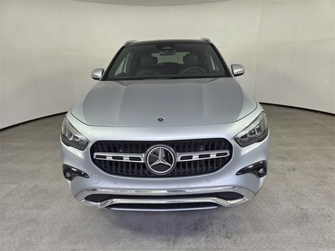 Certified 2025 Mercedes-Benz GLA 250 image 2