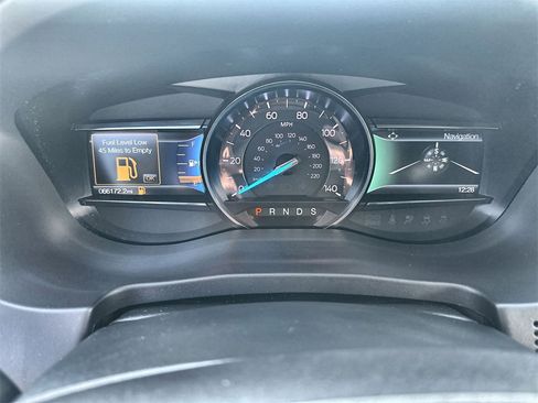 Used 2018 Ford Explorer Limited w/ Equipment Group 301A image 30