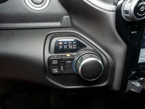 Used 2024 RAM 2500 Big Horn w/ Night Edition AWD/4WD image 23