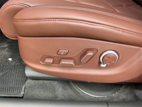 New 2026 Genesis GV80 3.5T Prestige image 22