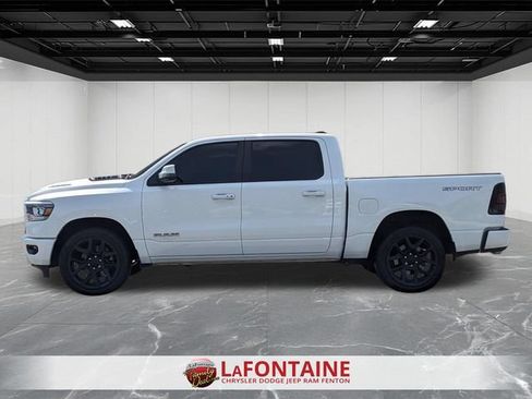 Used 2023 RAM 1500 Laramie AWD/4WD image 2