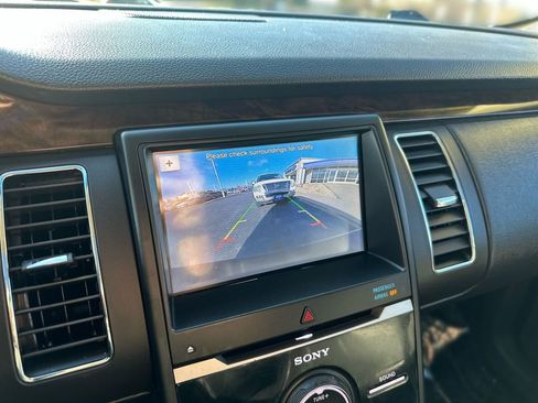 Used 2019 Ford Flex Limited image 23