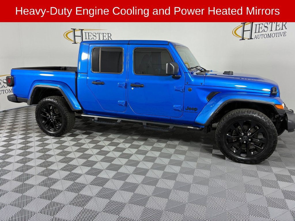 Used 2025 Jeep Gladiator Sport AWD/4WD image 12