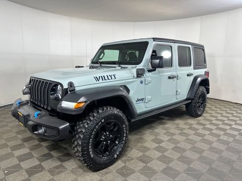 Used 2023 Jeep Wrangler Unlimited w/ Cold Weather Group image 7