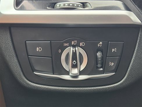 Used 2020 BMW X3 sDrive30i w/ Convenience Package image 21