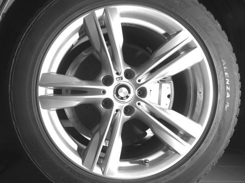 Used 2018 BMW X5 sDrive35i RWD image 17