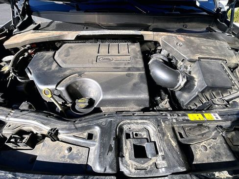 Used 2022 Land Rover Discovery Sport S R-Dynamic image 10