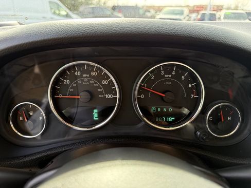 Used 2015 Jeep Wrangler Unlimited Sport w/ Quick Order Package 24S image 32