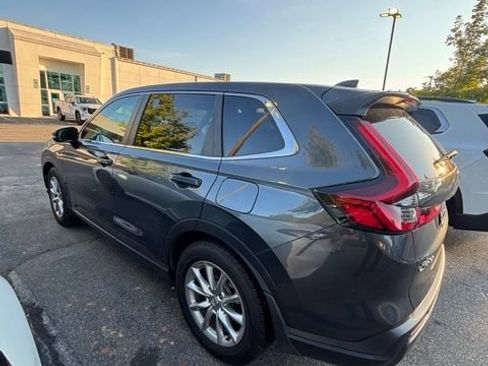 Used 2026 Honda CR-V EX image 2