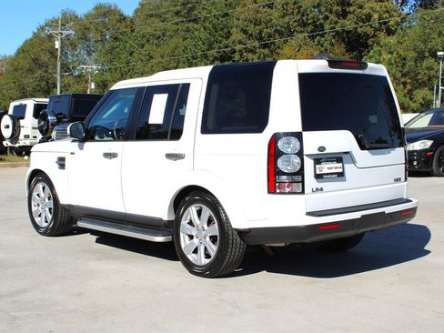 Used 2016 Land Rover LR4 HSE image 5