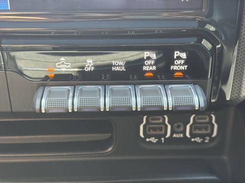 Used 2022 RAM 1500 Limited AWD/4WD image 45