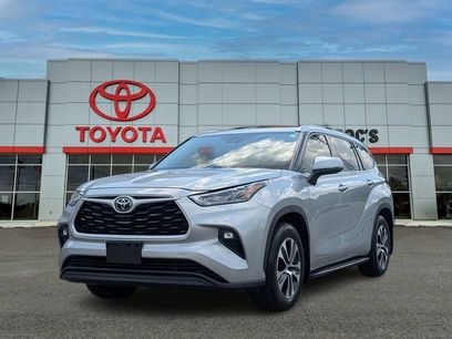 Used 2020 Toyota Highlander XLE