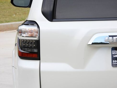 Used 2018 Toyota 4Runner Limited RWD image 32